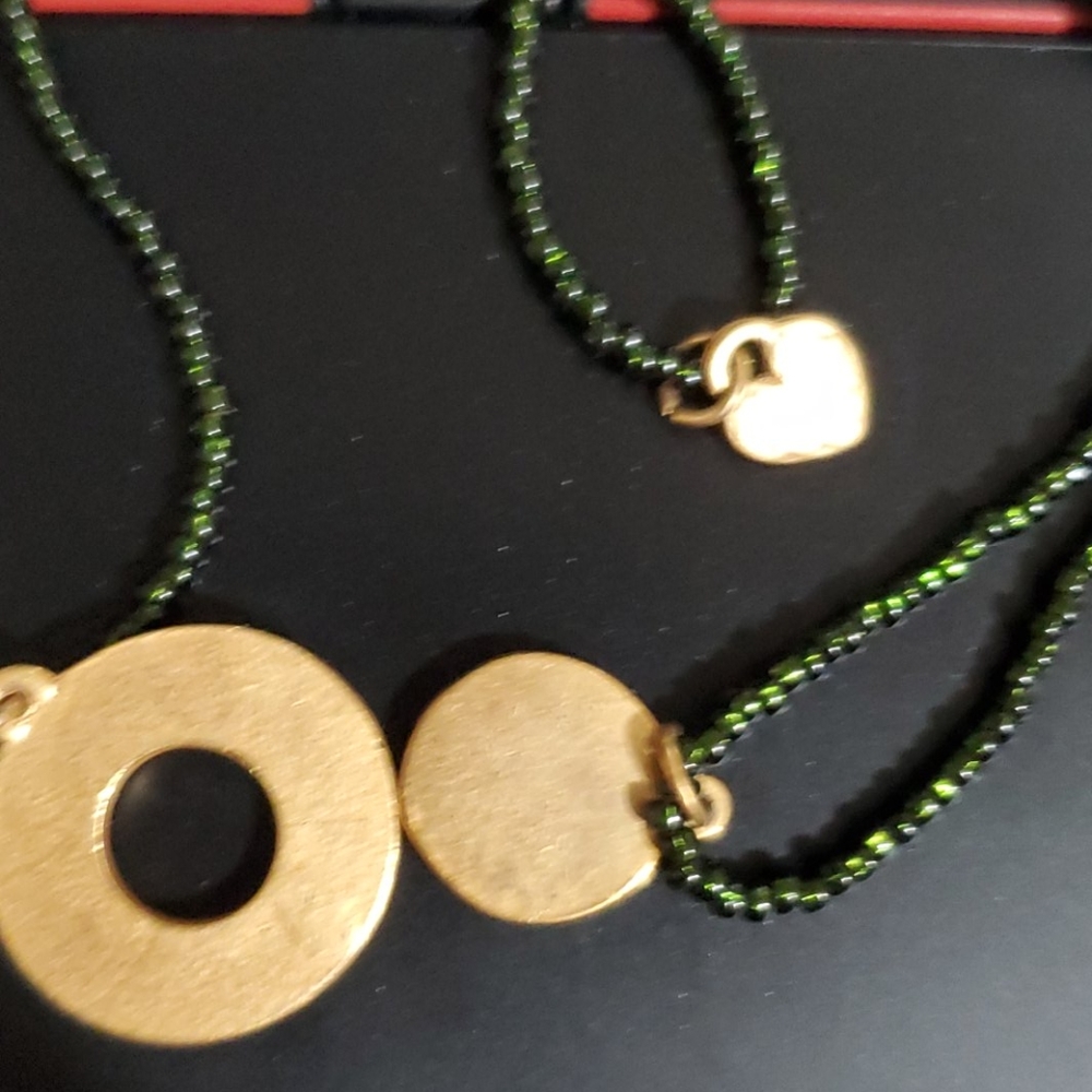 Green & Black Beaded Charm Necklace 3 Layred Link Chain Strands Longest is 34" - Picture 3 of 5
